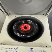 Eppendorf 5424 Centrifuge image 0